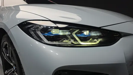 BMW 4 Series (G22) 420i 2022 22