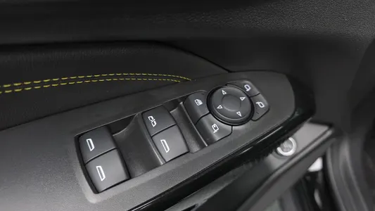 Chevrolet 트랙스 크로스오버 1.2 ACTIV 2023 11