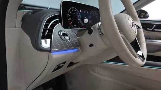 Mercedes-Benz E-Class W214 E300 4MATIC 2024 30
