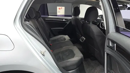 Volkswagen 7 2.0 TDI 2013 11