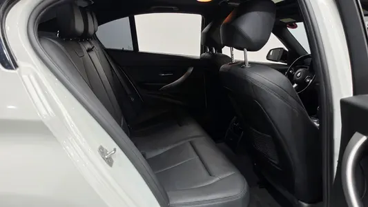 BMW 3 Series (F30) 320d M 2015 12