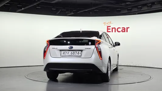 Toyota 4 1.8 E 2017 4