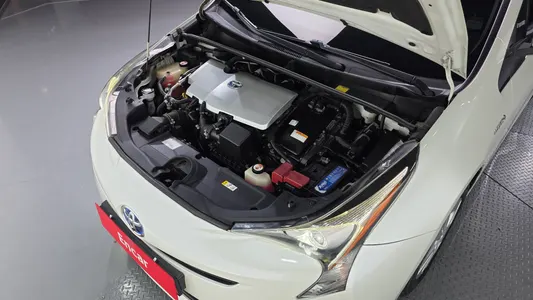 Toyota 4 1.8 E 2017 6