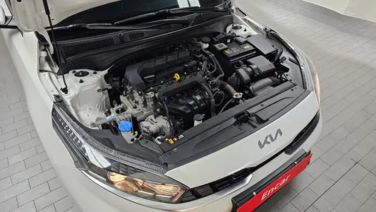 Kia K3 2 1.6 2023 6