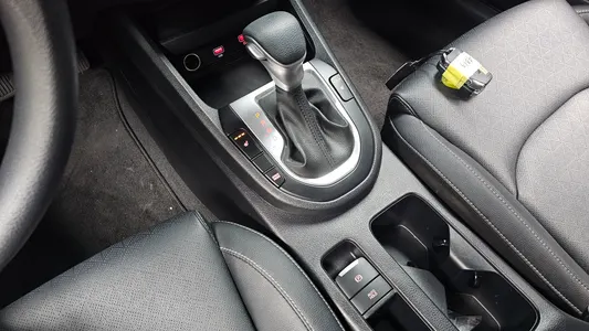 Kia K3 2 1.6 2023 9