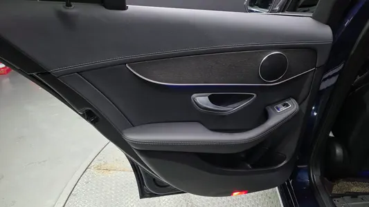 Mercedes-Benz C-Class W205 C220 d 4MATIC 2019 25