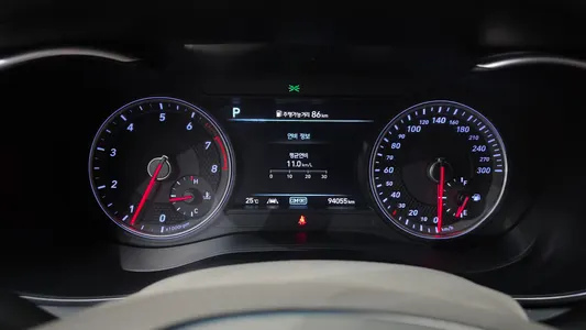 Genesis G70 2.0T 2020 8