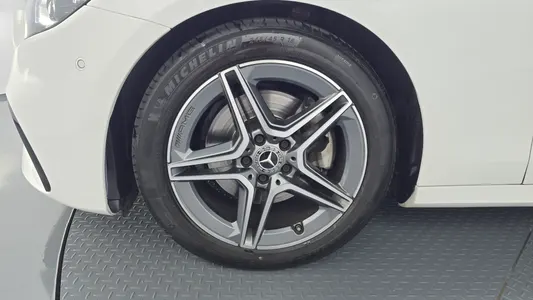 Mercedes-Benz E-Class W213 E250 AMG Line 2022 4