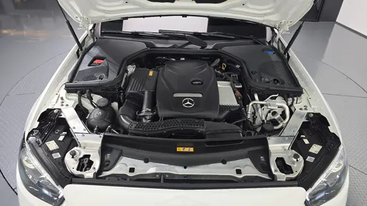 Mercedes-Benz E-Class W213 E250 AMG Line 2022 5