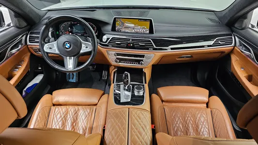 BMW 7 Series (G11) 740Li xDrive M 2021 7