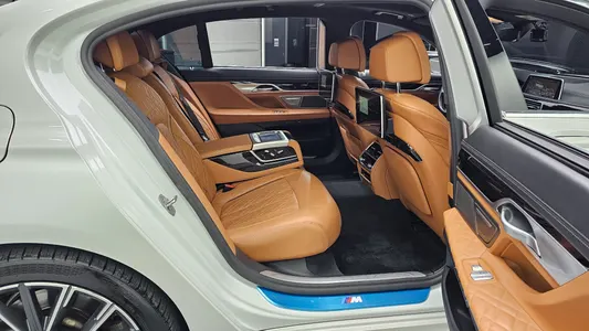 BMW 7 Series (G11) 740Li xDrive M 2021 12