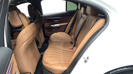 Mercedes-Benz E-Class W214 E300 4MATIC 2024 11