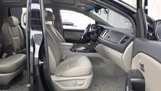 Kia 카니발 9 2019 11