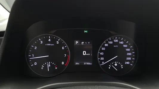 Hyundai AD 1.6 GDI 2016 8