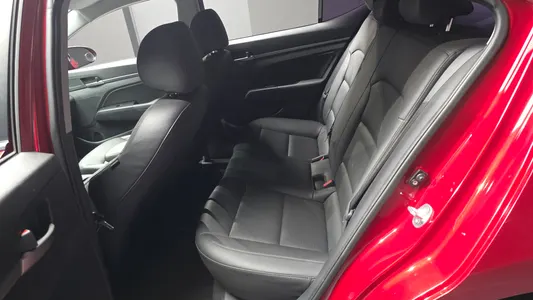 Hyundai AD 1.6 GDI 2016 11