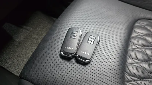 Kia 5 2WD 2023 15