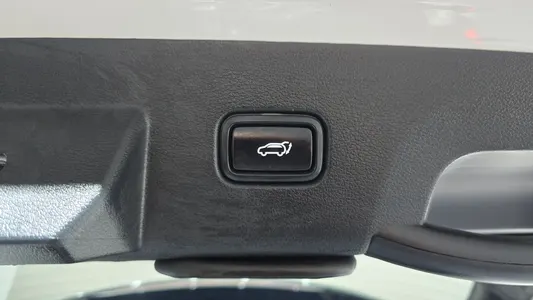 Kia 5 2WD 2023 16