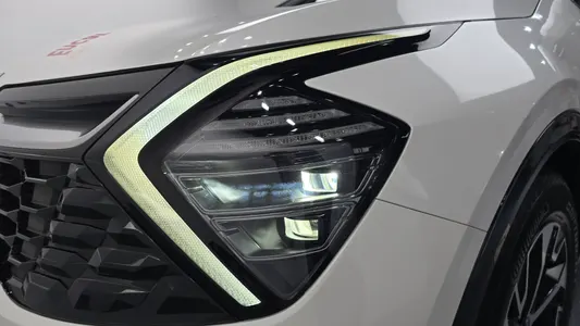 Kia 5 2WD 2023 22