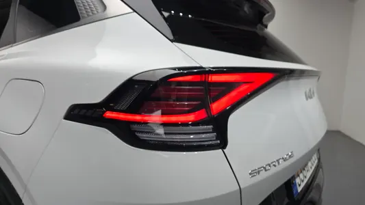 Kia 5 2WD 2023 23