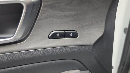 Kia 5 2WD 2023 34