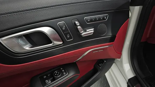 Mercedes-Benz SL-Class SL400 2018 17