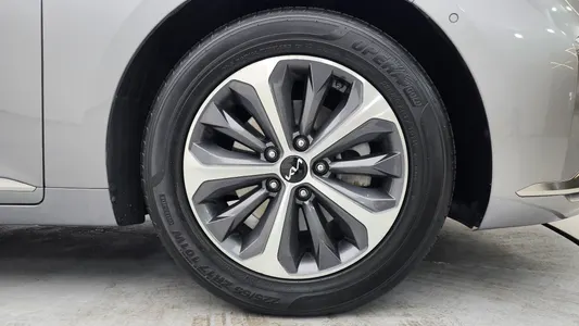 Kia K8 2023 21