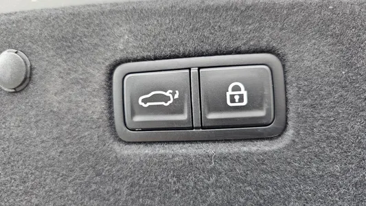 Kia K8 2023 27