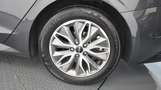 Kia K5 3 2021 21