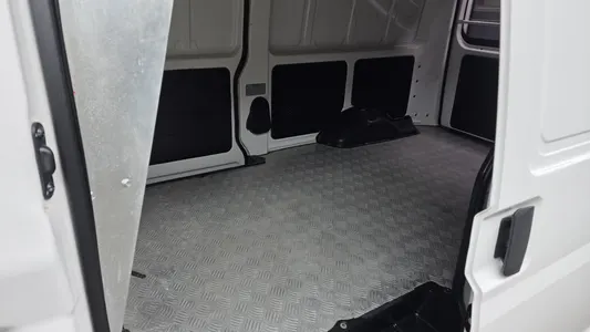 동풍소콘 C35 EV 2 2022 11