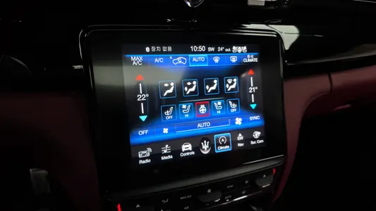 Maserati 콰트로포르테 GTS 3.8 V8 2018 14