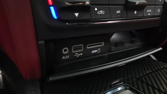 Maserati 콰트로포르테 GTS 3.8 V8 2018 31