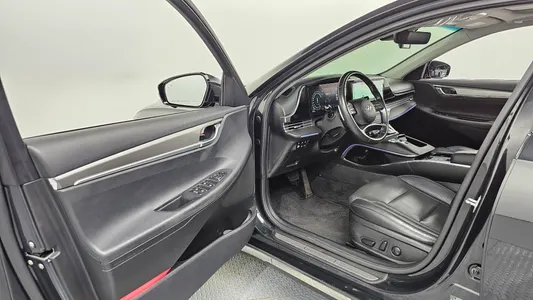 Hyundai IG 2022 10