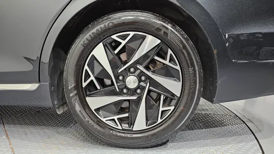 Hyundai IG 2022 21