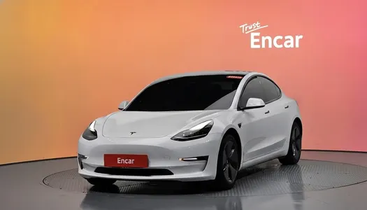 Tesla 3 AWD 2021