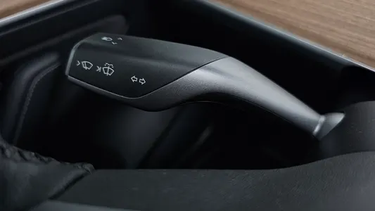 Tesla 3 AWD 2021 31