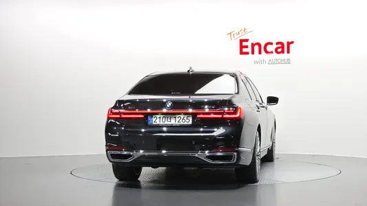 BMW 7 Series (G11) 730d xDrive 2021 4
