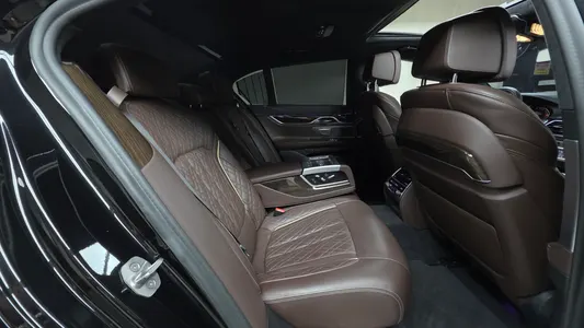BMW 7 Series (G11) 730d xDrive 2021 12