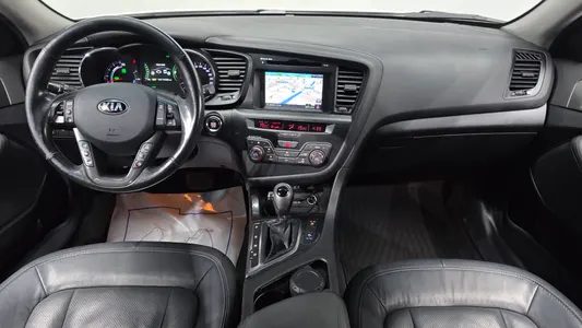 Kia K5 2012 6