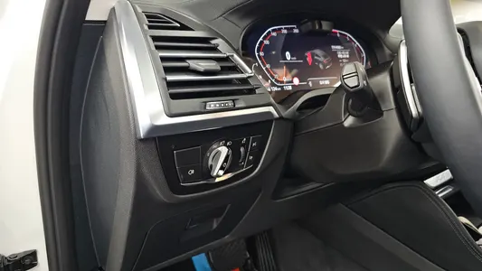 BMW X4 (G02) xDrive20i xLine 2024 27