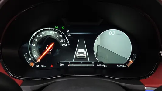 Genesis GV70 2.5T AWD 2023 8