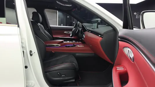 Genesis GV70 2.5T AWD 2023 11