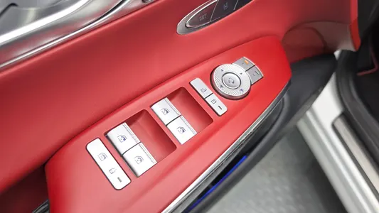 Genesis GV70 2.5T AWD 2023 30