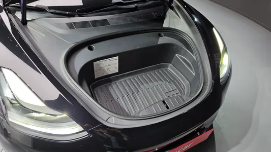 Tesla 3 AWD 2021 6