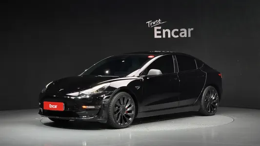Tesla 3 AWD 2021