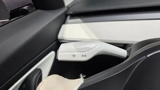 Tesla 3 AWD 2021 13