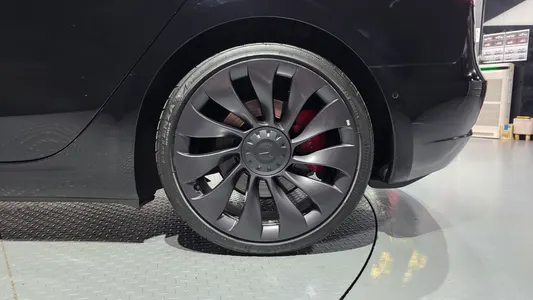 Tesla 3 AWD 2021 20