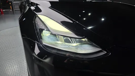 Tesla 3 AWD 2021 21