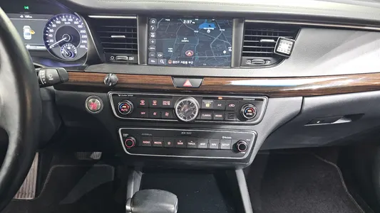 Kia K7 2018 14