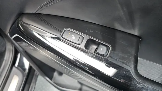 Kia K7 2018 19