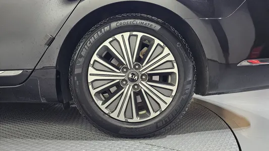 Kia K7 2018 21